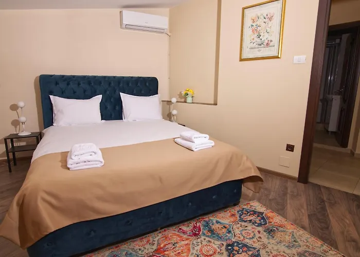 Maison Berthelot Bed & Breakfast