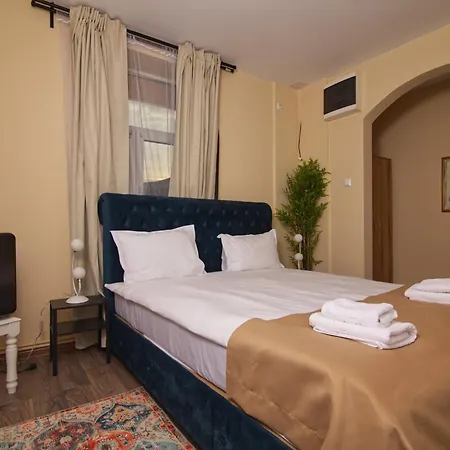 Bed & Breakfast Maison Berthelot 3*